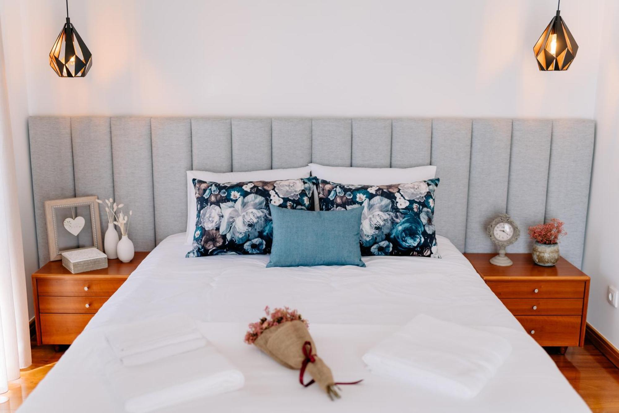 Coliving The Valley Portugal - Pt Apartamentos Com Cozinha Partilhada - En Apartments With Shared Kitchen ヴァーレ・デ・カンブラ エクステリア 写真